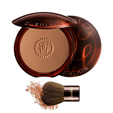 cabi-Clothing-winter-beauty-tips_body-becky02